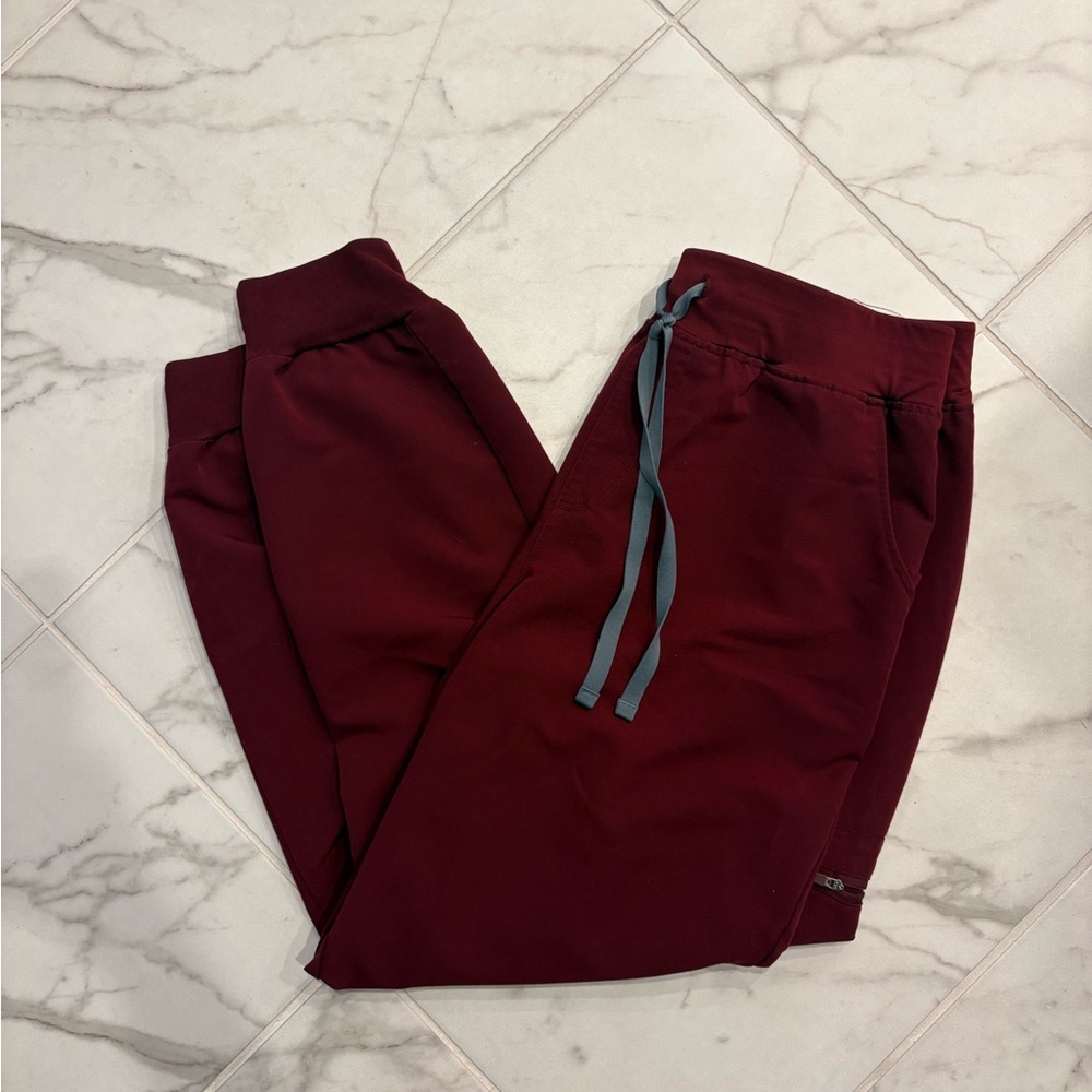 FIGS Women Burgundy Jogger Pants